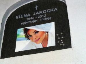 Oni odeszli, piosenki pozostały. Dziś Dzień Zaduszny
