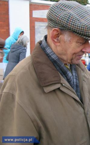 Odblaski trafiły do pieszych