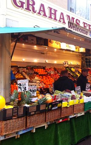 ZUS wysyła za granicę 42 tys. emerytur. Emeryci muszą co roku poświadczać to prawo, część już elektronicznie