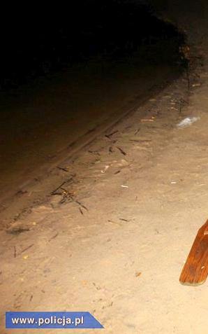 Wypadli z łódki i zniknęli. Trwają poszukiwania!