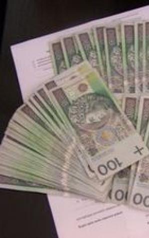 Kierownik banku przejmował środki zmarłych klientów! 