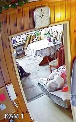 Złodziejki okradły staruszkę - prosimy świadków o pomoc